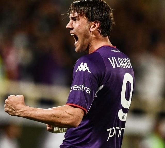 容和严谨的 容和严谨的